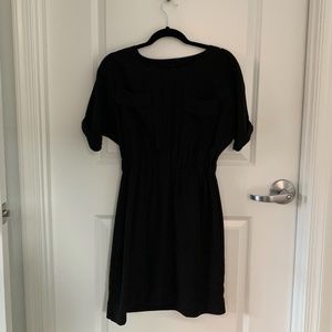 H&M black a-line short sleeve dress